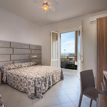 Vallechiara Hotel 2*