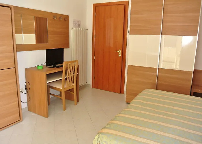 Hotel Vallechiara 2*