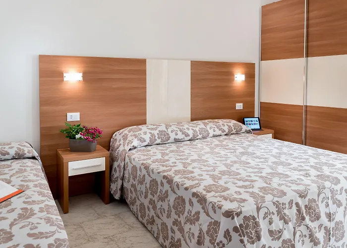 Hotel Vallechiara 2*