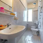 Vallechiara Hotell 2*